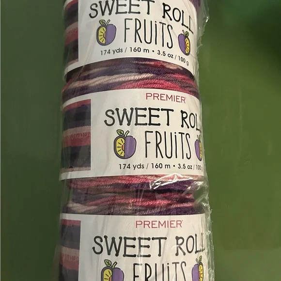 Premier Sweet Fruits - Plum Acrylic Yarn in Pink and Purple - Picture 1 of 5